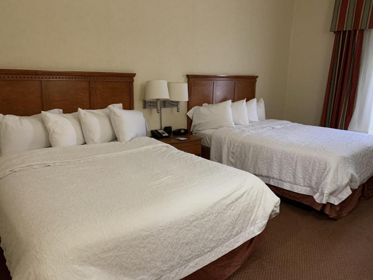 Hampton Inn Belle Vernon Eksteriør bilde