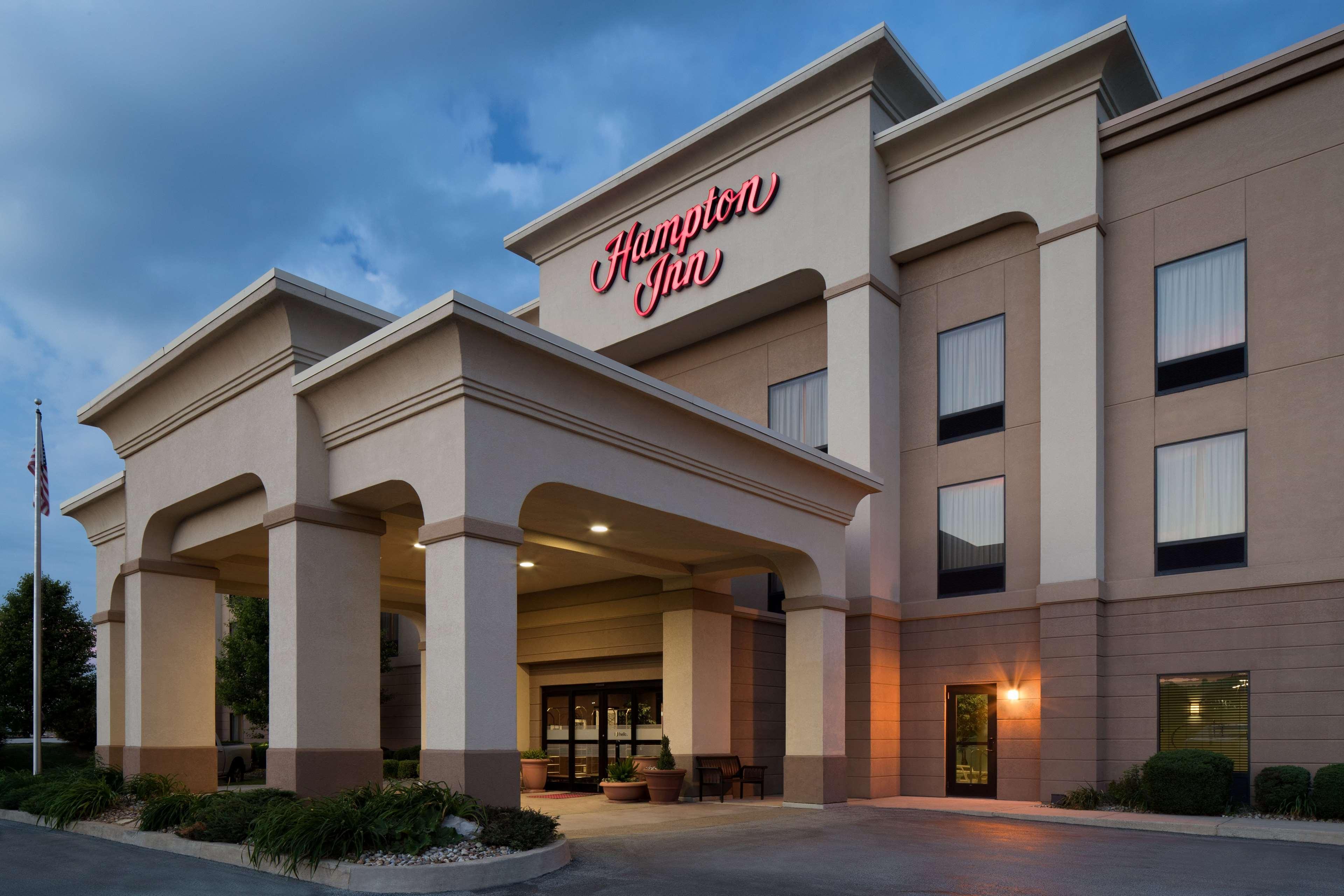 Hampton Inn Belle Vernon Eksteriør bilde