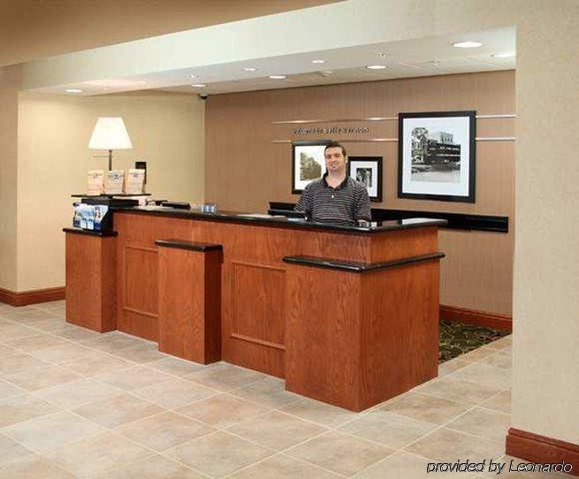 Hampton Inn Belle Vernon Interiør bilde