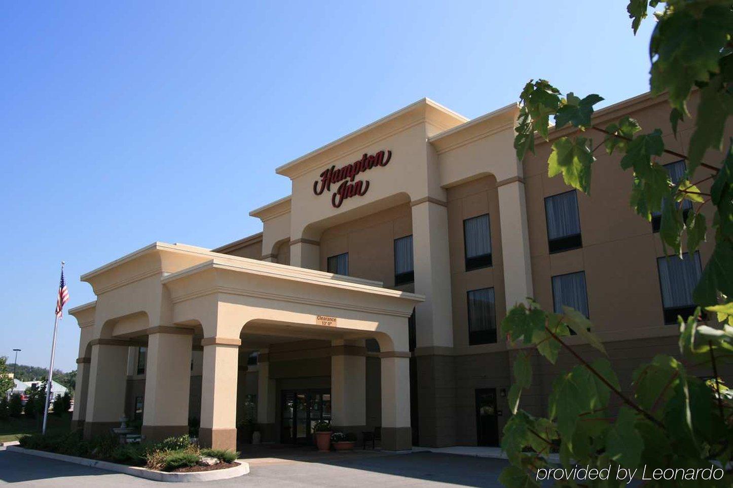 Hampton Inn Belle Vernon Eksteriør bilde