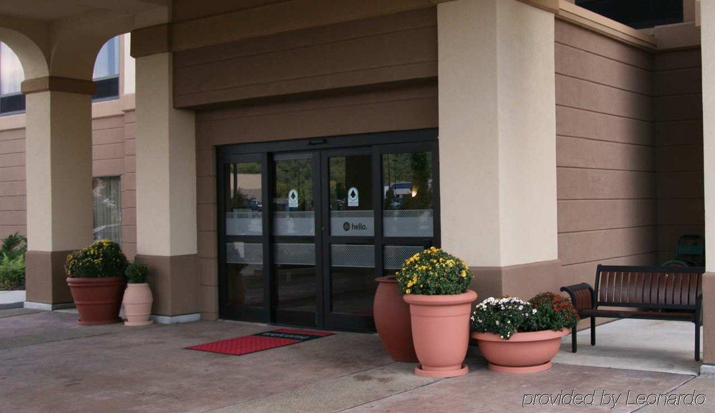 Hampton Inn Belle Vernon Eksteriør bilde