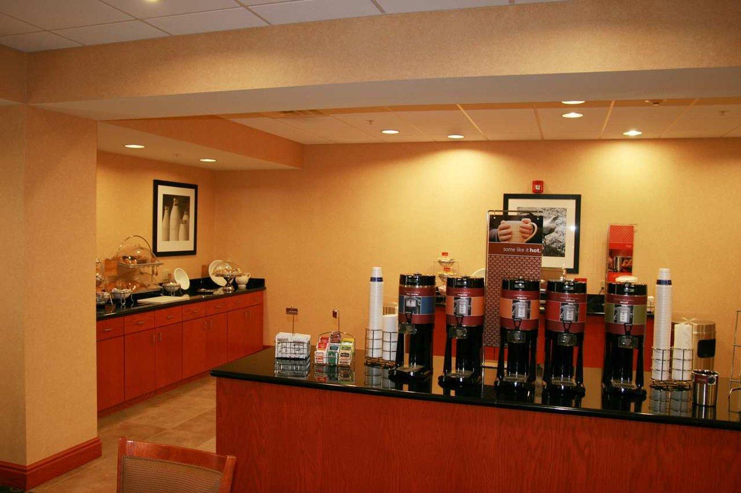 Hampton Inn Belle Vernon Eksteriør bilde