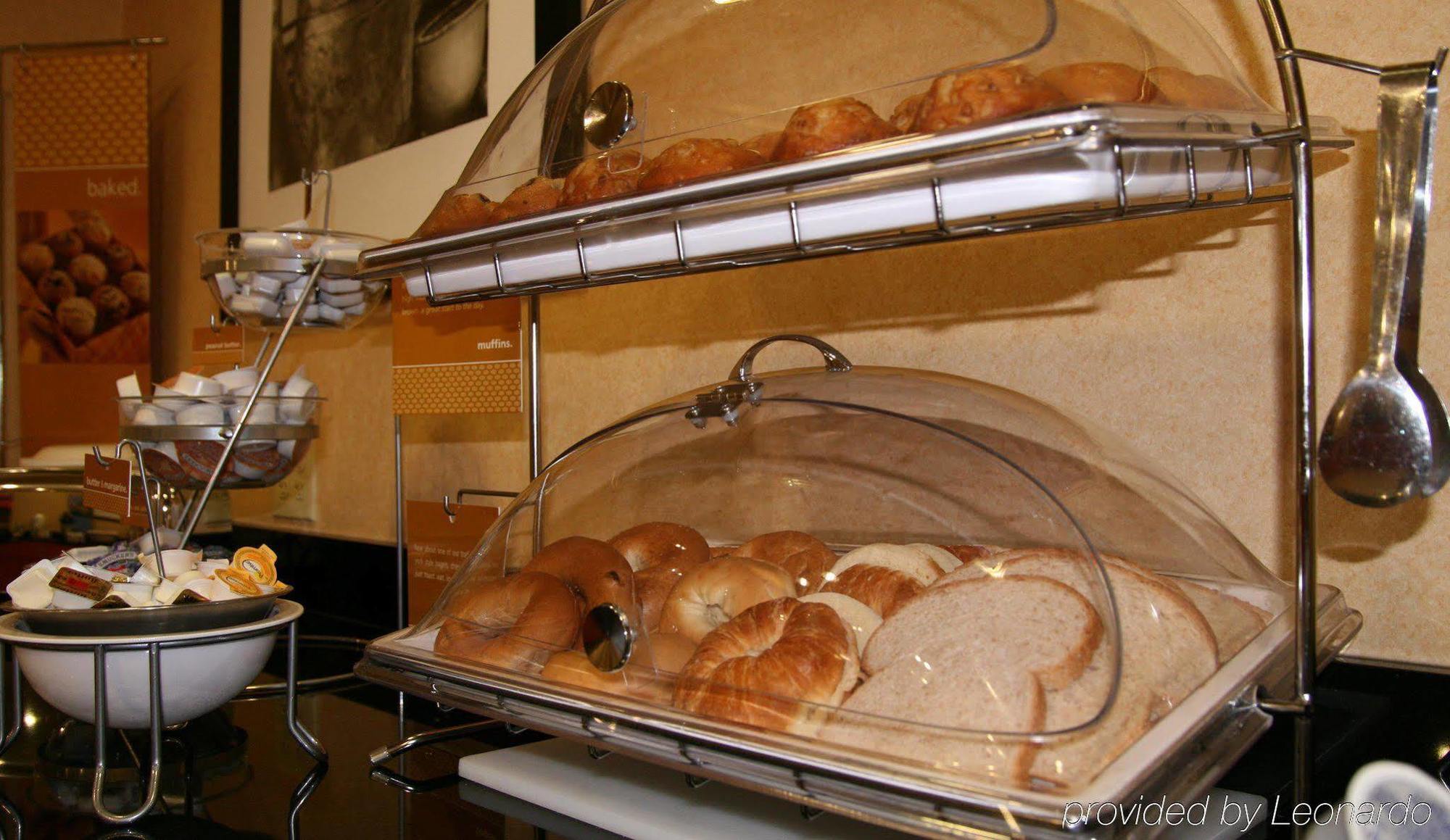Hampton Inn Belle Vernon Restaurant bilde